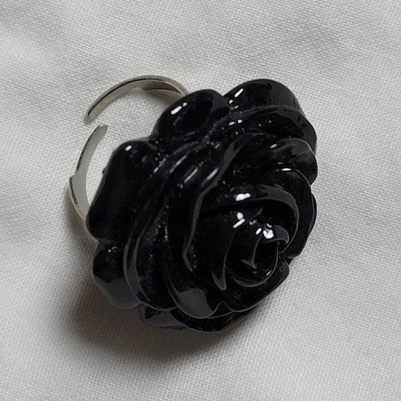 Acrylic Black Rose Adjustable Ring - Picture 1 of 2